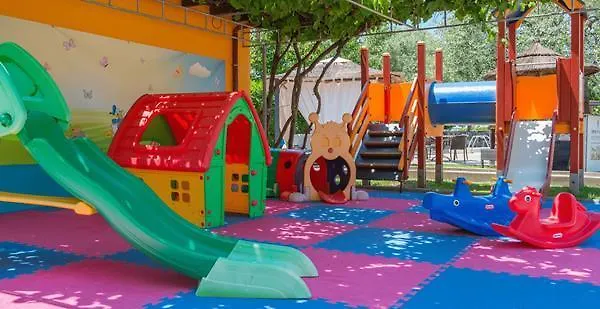 Atrium Thassos מלון 4*