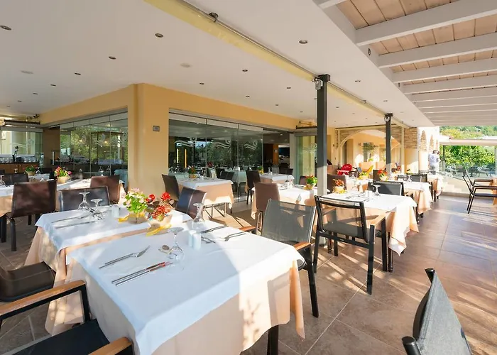 Atrium Thassos 4* 波托什