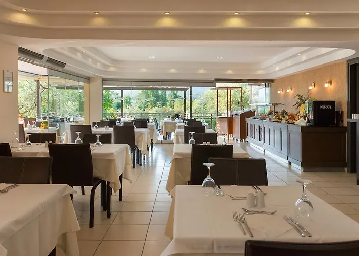 Atrium Thassos Otel Potos